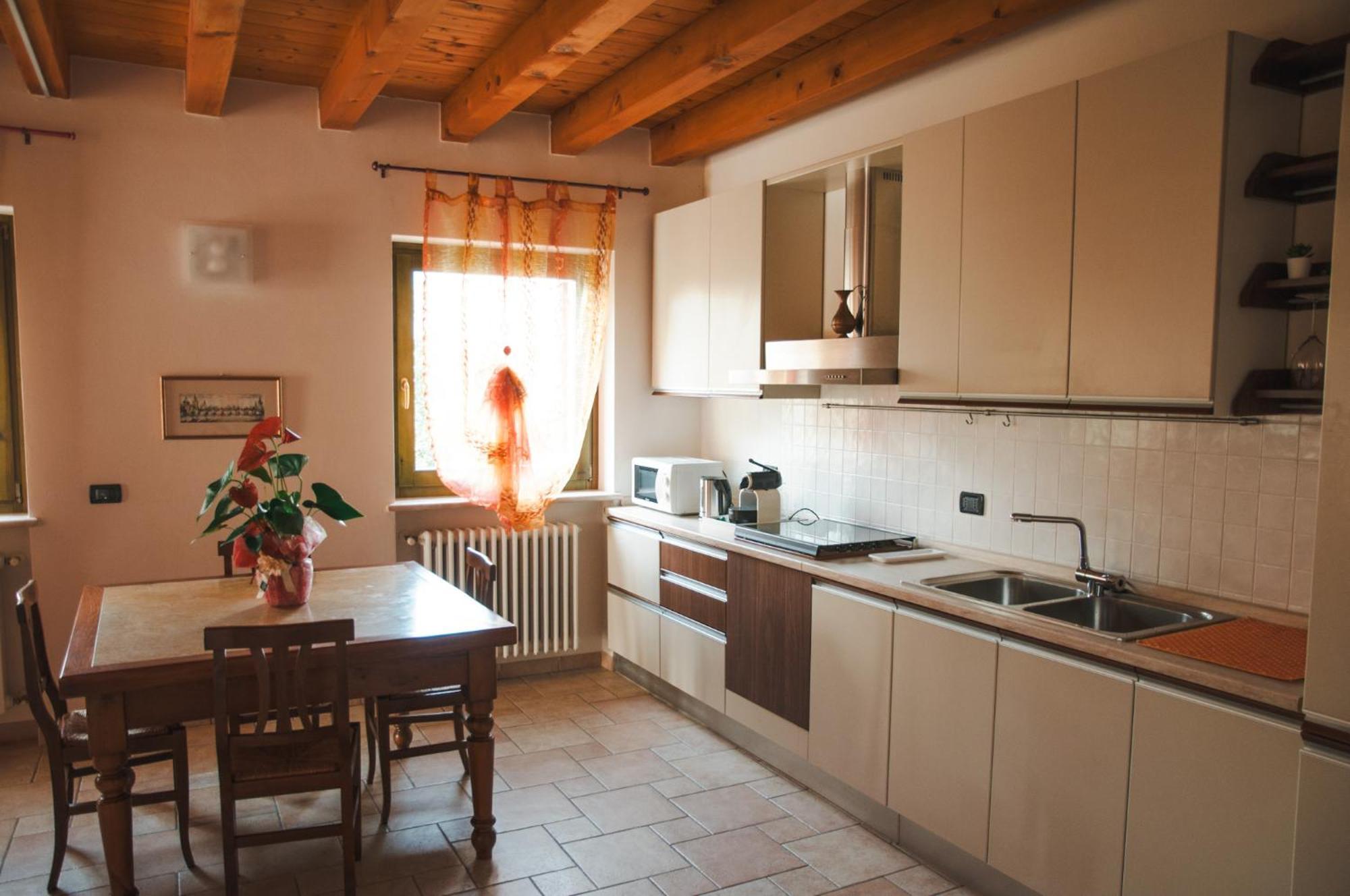 Casale Manzoni Apartment เวโรนา ภายนอก รูปภาพ