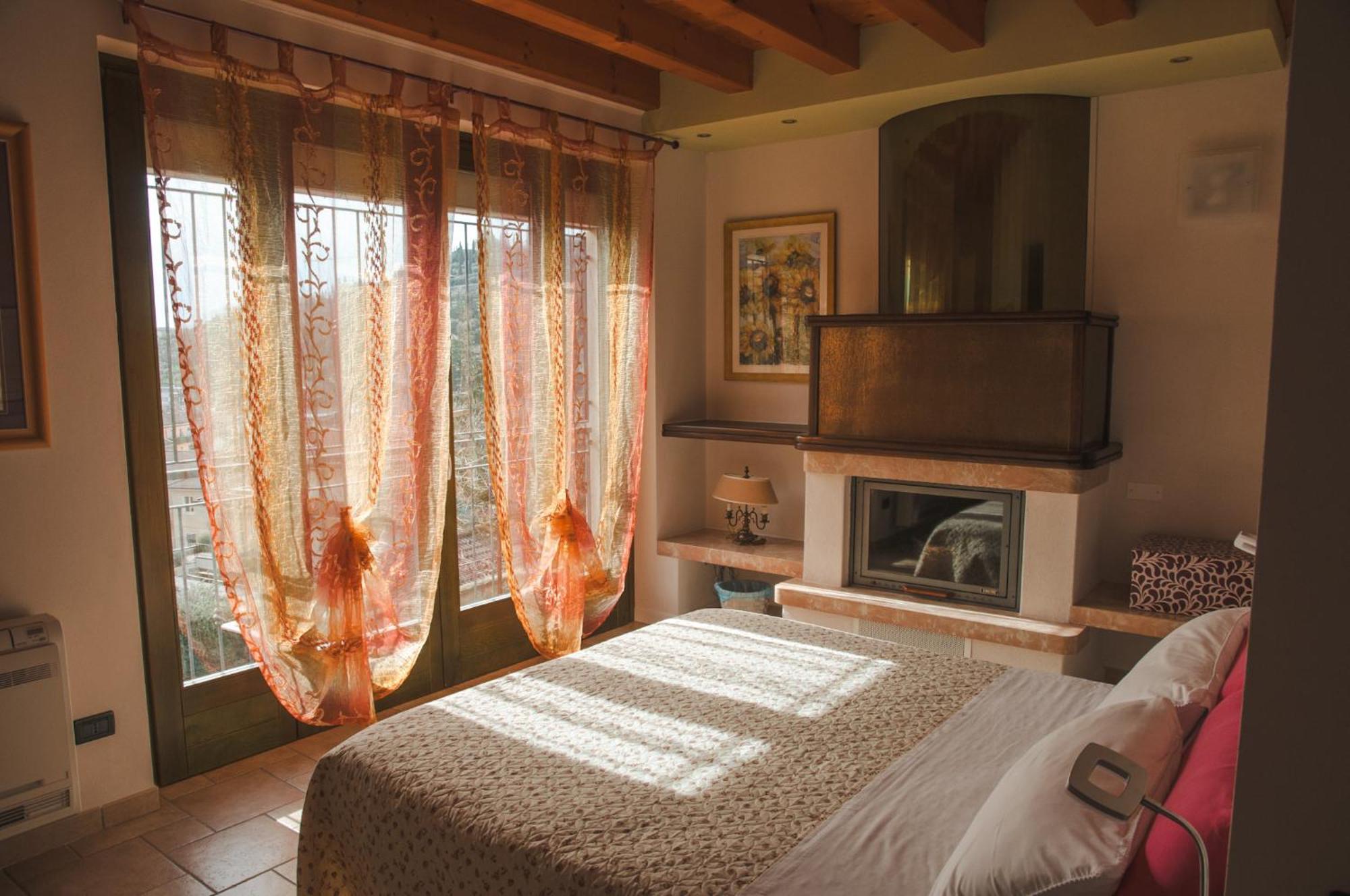 Casale Manzoni Apartment เวโรนา ภายนอก รูปภาพ