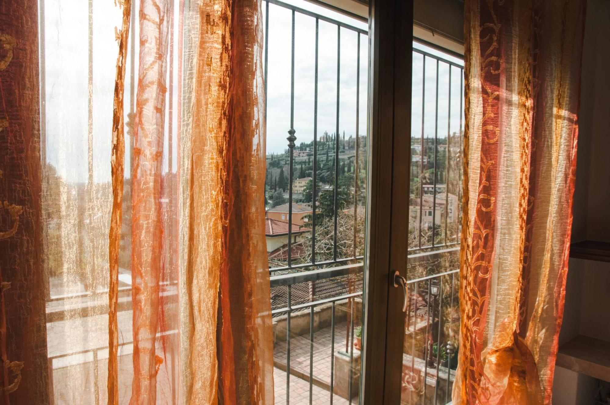 Casale Manzoni Apartment เวโรนา ภายนอก รูปภาพ