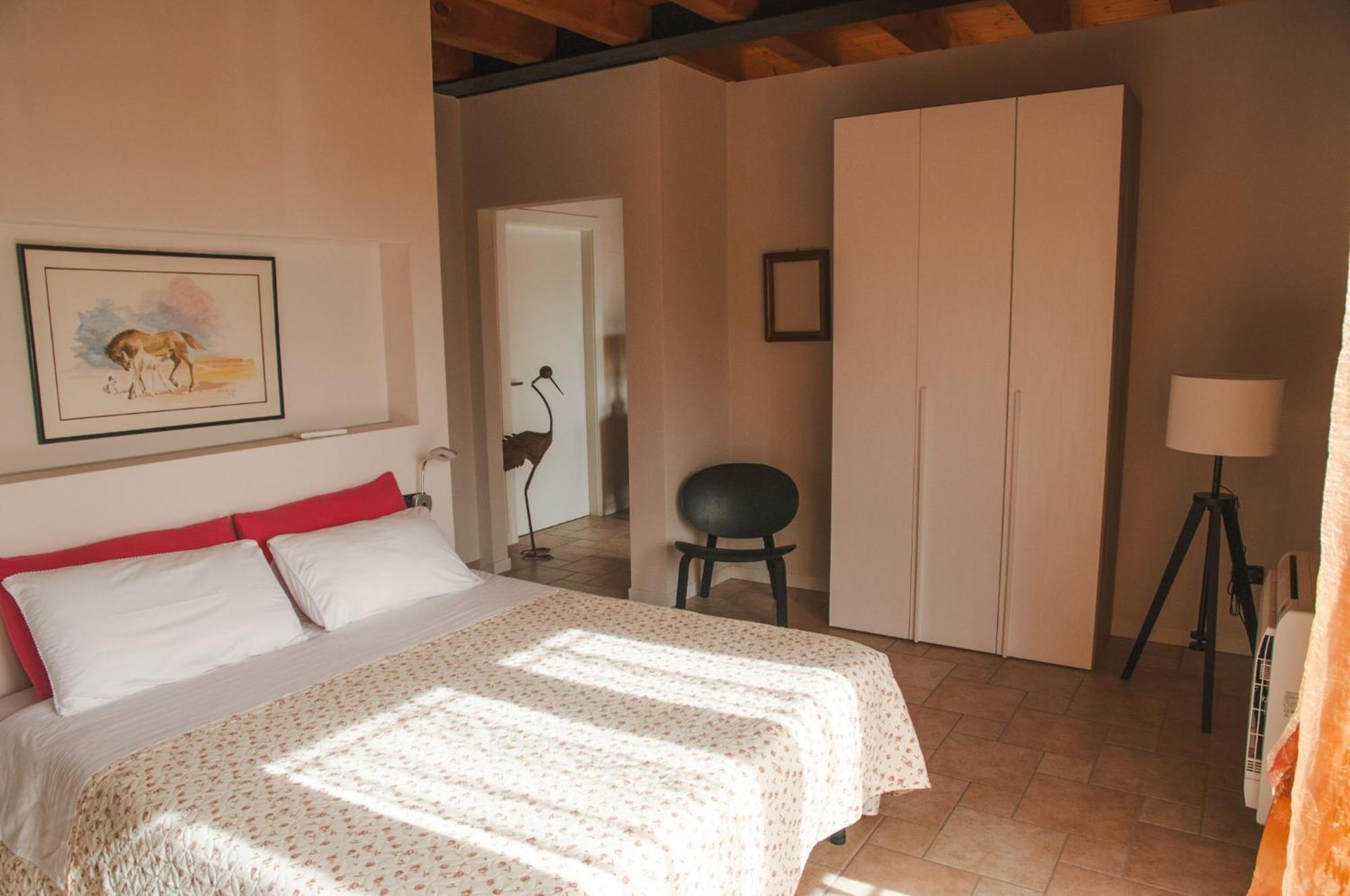 Casale Manzoni Apartment เวโรนา ภายนอก รูปภาพ