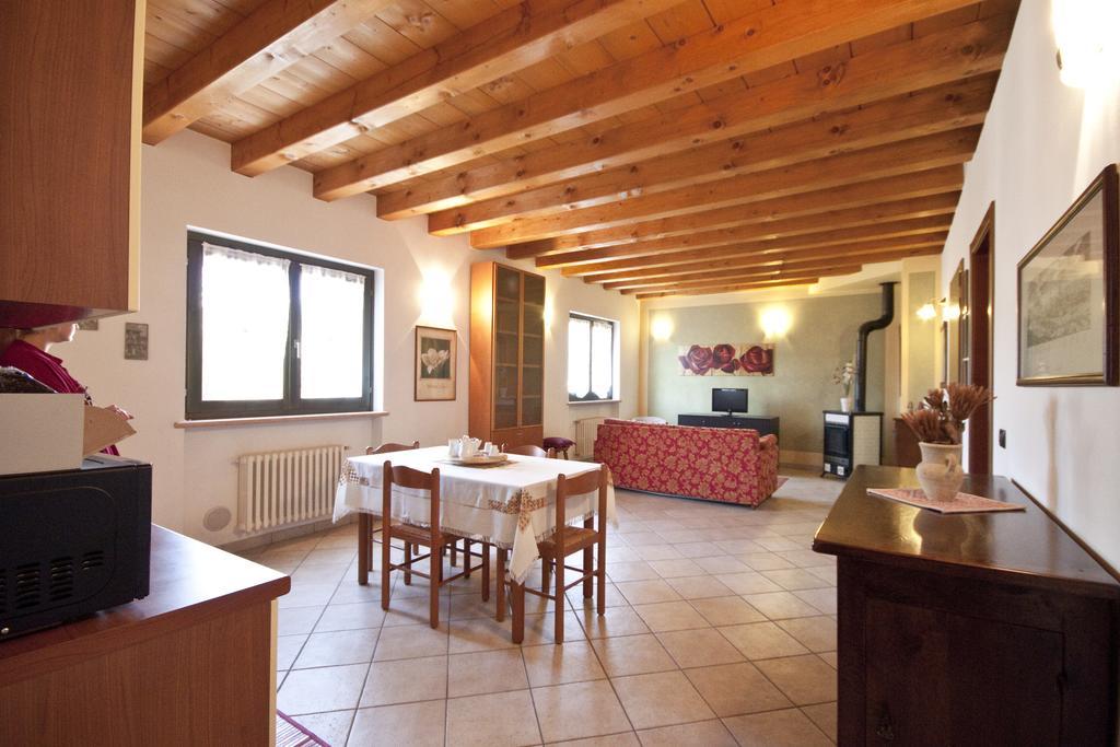 Casale Manzoni Apartment เวโรนา ภายนอก รูปภาพ
