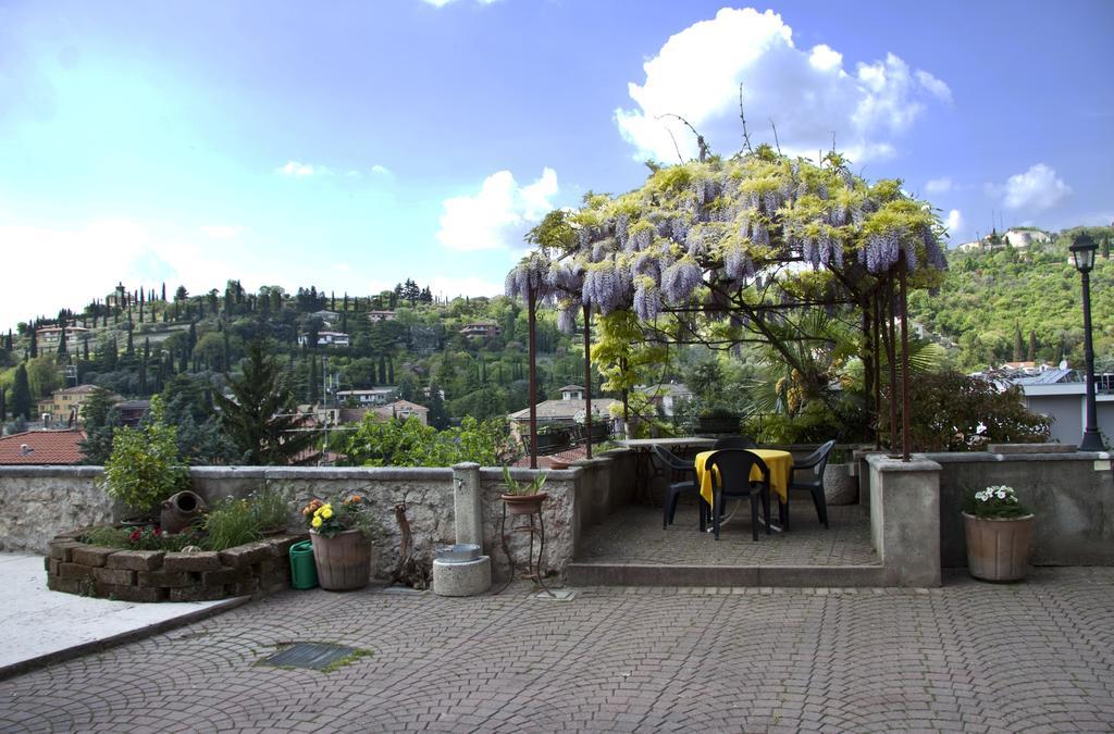 Casale Manzoni Apartment เวโรนา ภายนอก รูปภาพ