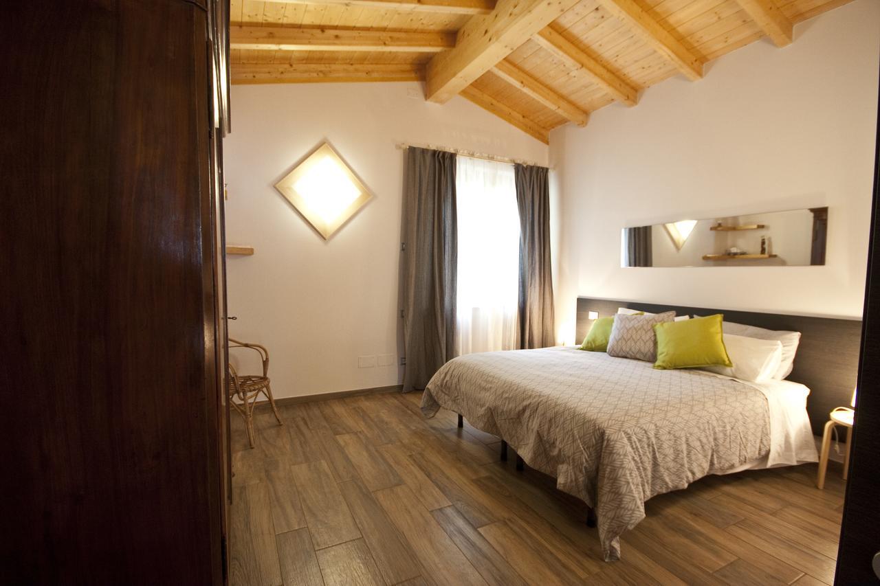 Casale Manzoni Apartment เวโรนา ภายนอก รูปภาพ